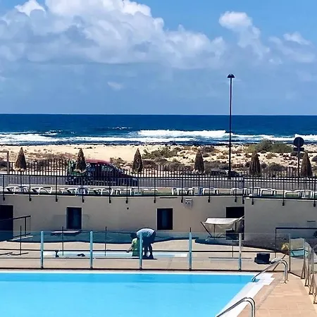 3 Bedroom Sea View *